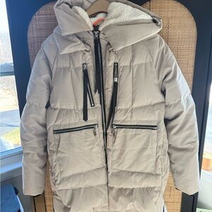 Orolay Hooded Puffer Jacket - Beige